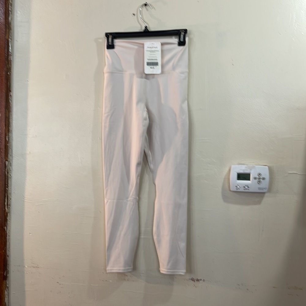 Fabletics Size Small - image 3